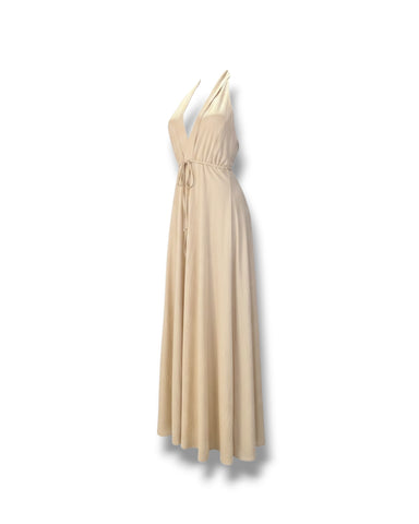 Dress Dora