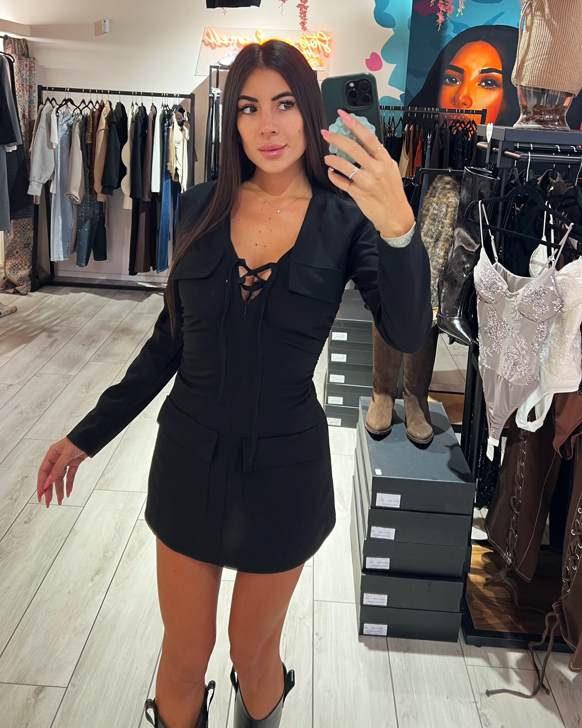 Dress Cargo