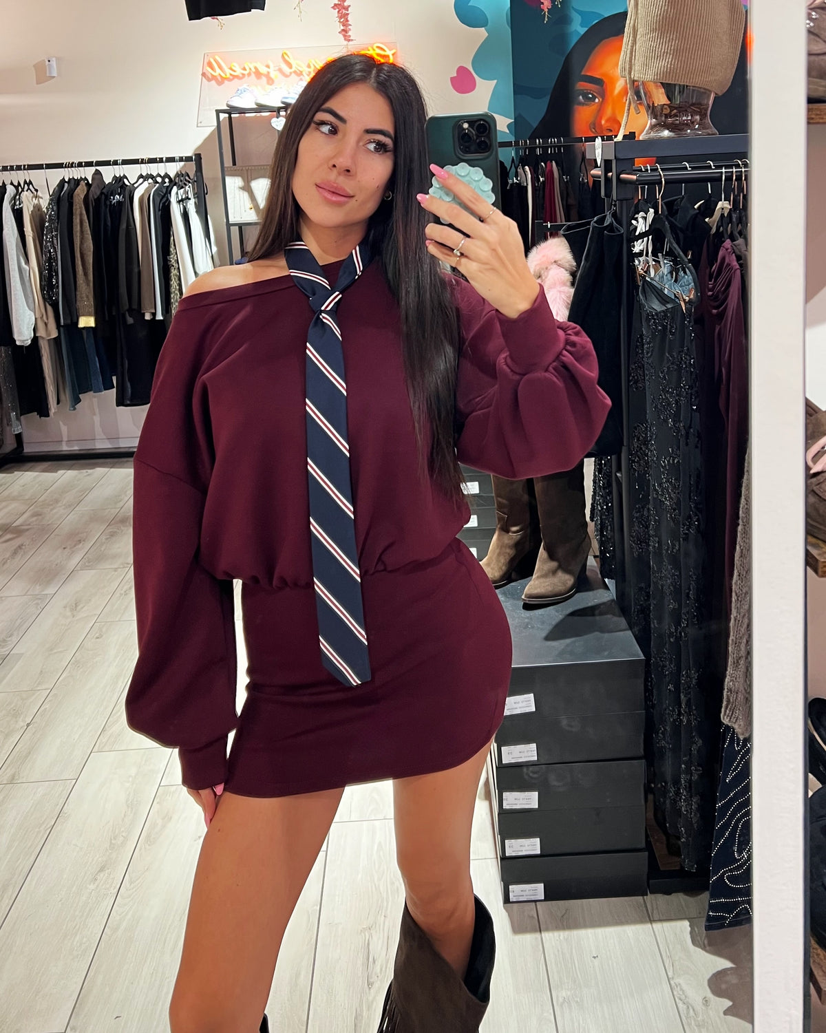 Dress Tuta + Cravatta